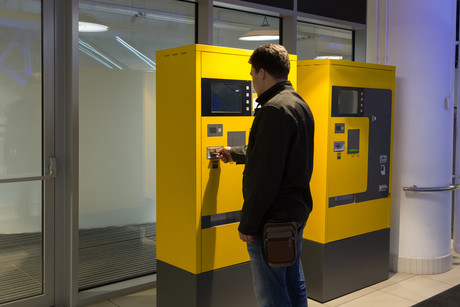 Fairer hospital parking fees thanks to 14yo's petition Adobestock 83197282