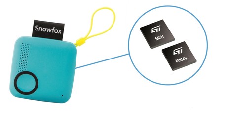 Smart trackerphone helps increase family safety Snowfox trackerphone image