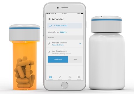 Clever electronic cap tracks your medication Pillsy 3