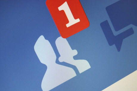 Social media scams increasing, says ACCC Istock 000018815414medium