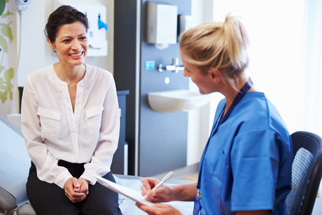 Meeting between experts: supporting shared decision-making in practice Adobestock 91503043