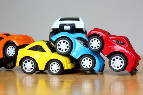 'Safety batteries' designed to break apart during car accidents Adobestock 66915406