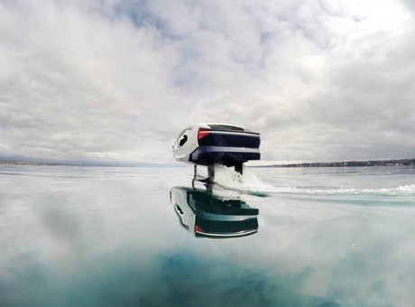 Electric water taxi tested on Lake Geneva Image004