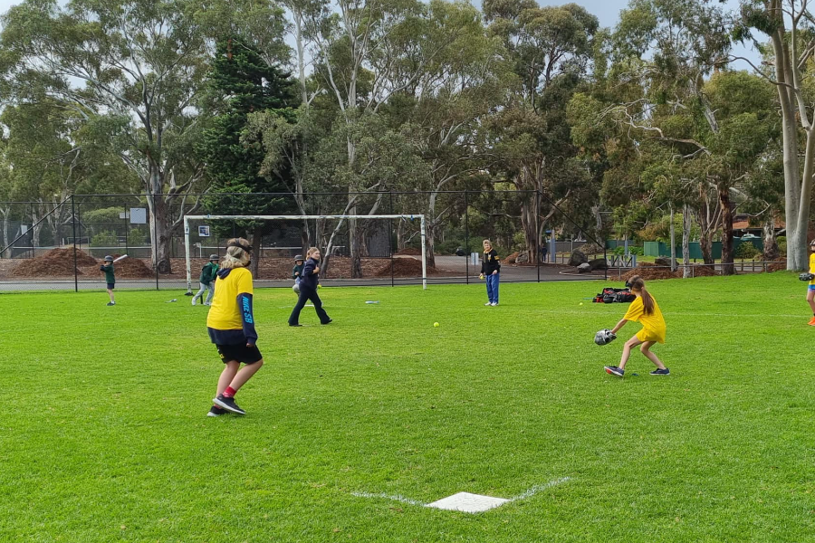 Helping to Kickstart Junior Softball Careers Australian Sports Foundation