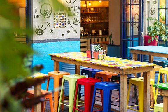 slip-inn-garden-bar-melbourne-cup-venue-tile