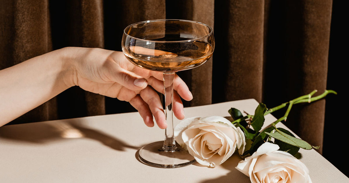dating woman 10 years older