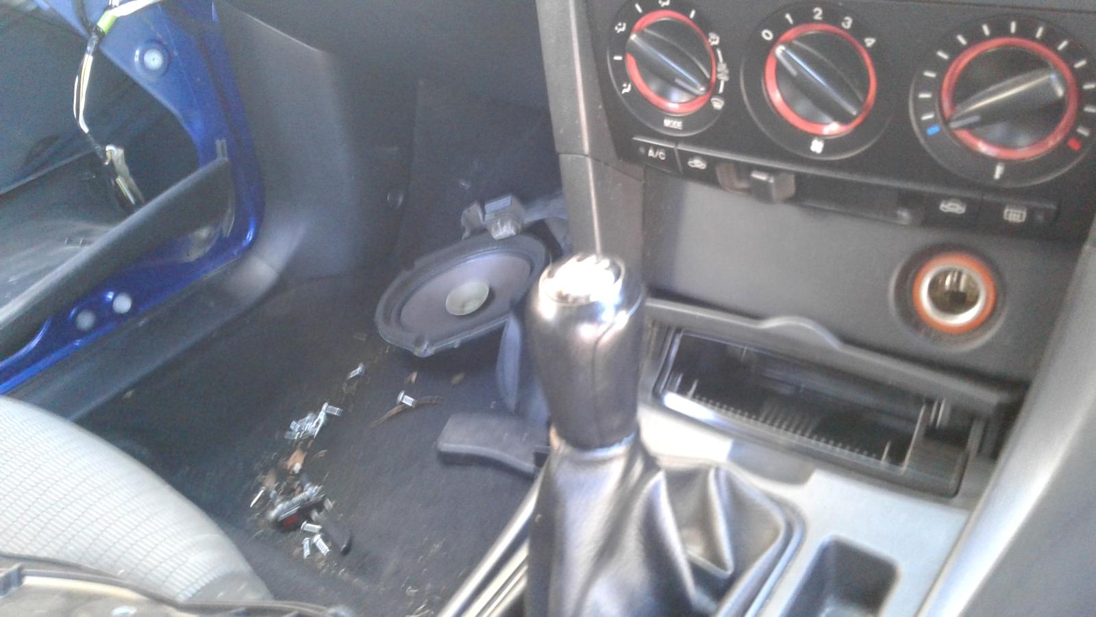 View Auto part Fan Mazda 3 2008