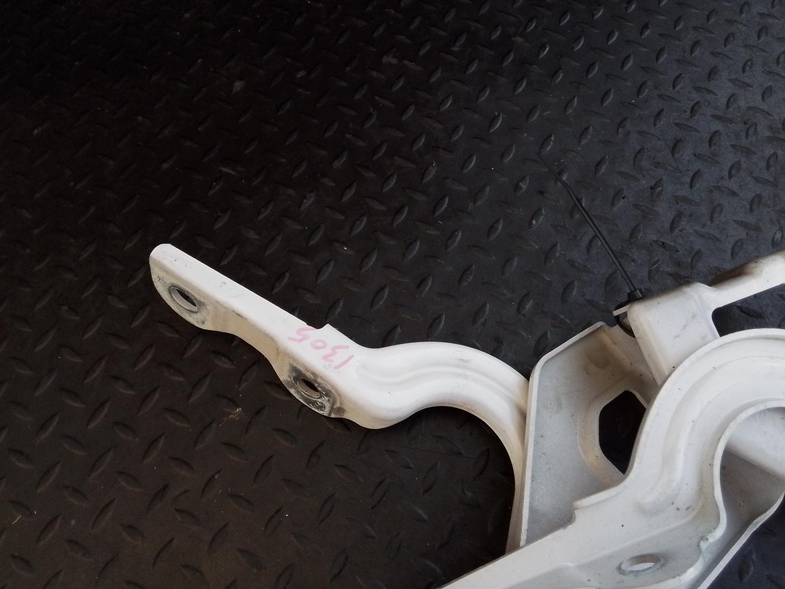 View Auto part Bonnet Hinge/Strut Ldv Deliver 9 2020