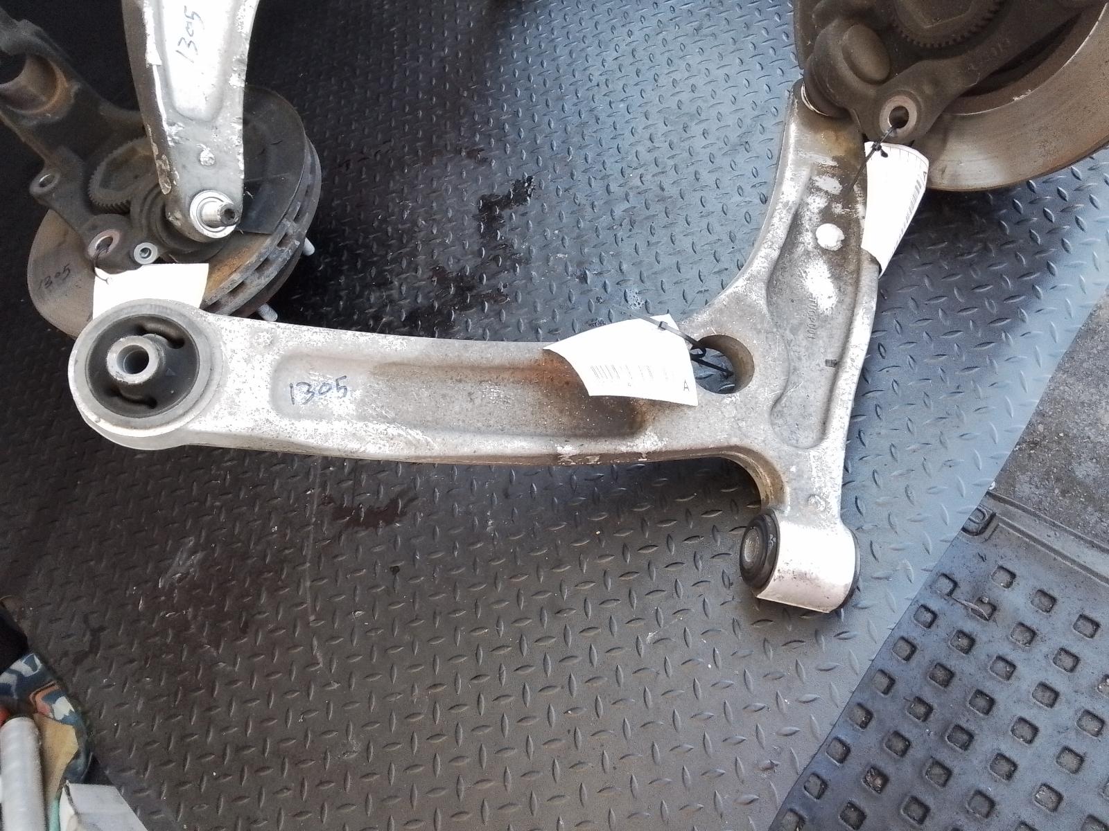 View Auto part Left Front Lower Control Arm Ldv Deliver 9 2020