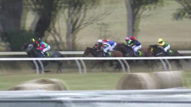 R1_Merton_01012023 | RACING.COM