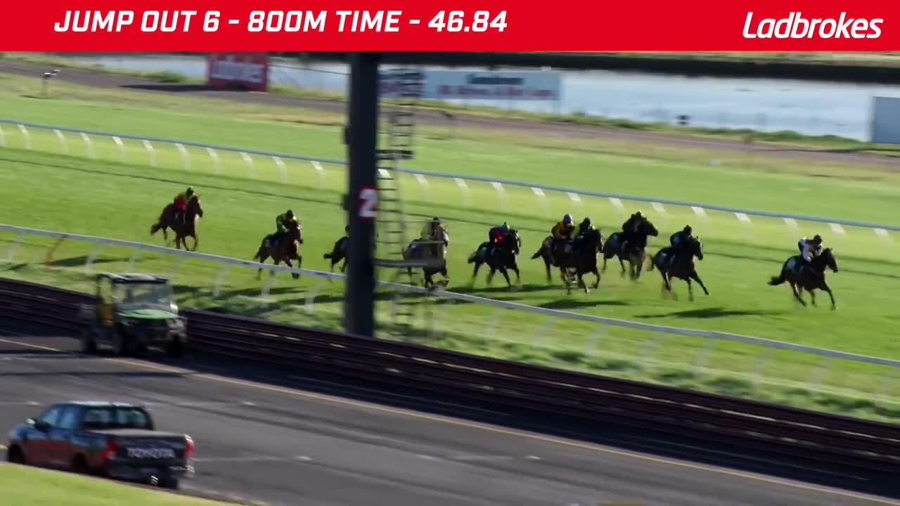 Sandown Jump Out 6 02102023