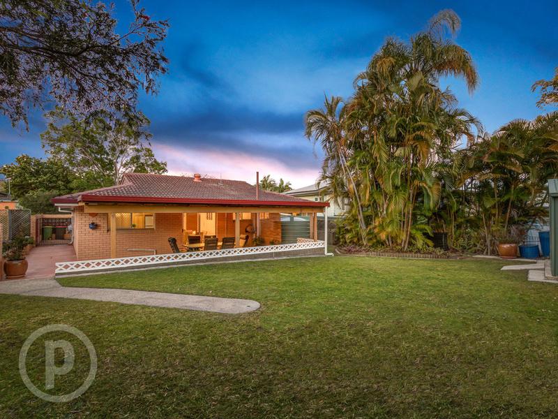 7 Hakea Street, EVERTON HILLS QLD 4053 House Sold