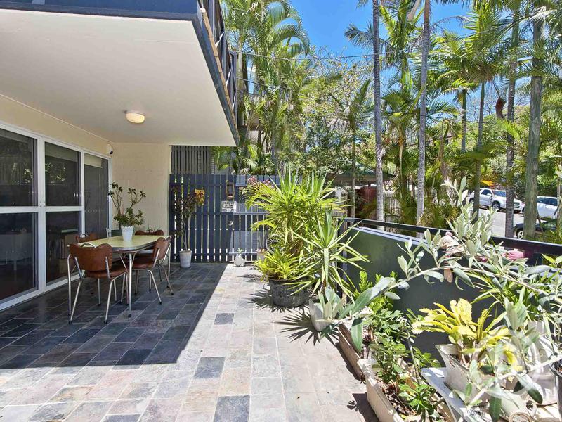 2/11 Franklin Street, KELVIN GROVE QLD 4059 Unit Leased