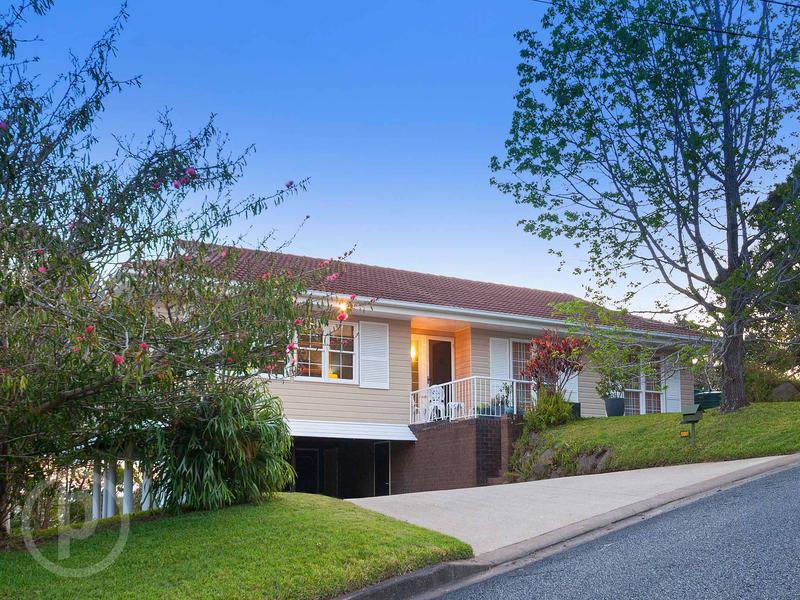 8 Belfort Street, STAFFORD HEIGHTS QLD 4053 House Sold