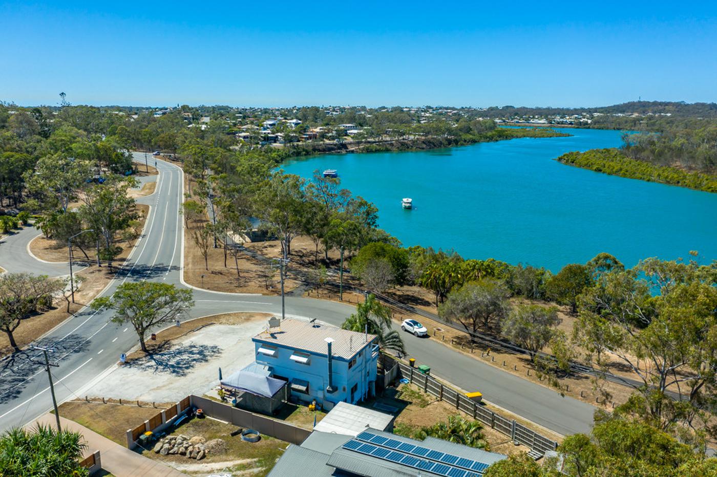 52 Malpas Street MJ's On Boyne, Boyne Island QLD 4680 Property