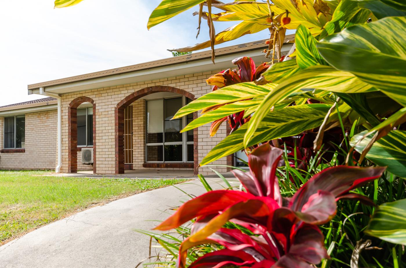 44 Aramac Drive, Clinton QLD 4680 House Sold locationsestateagents