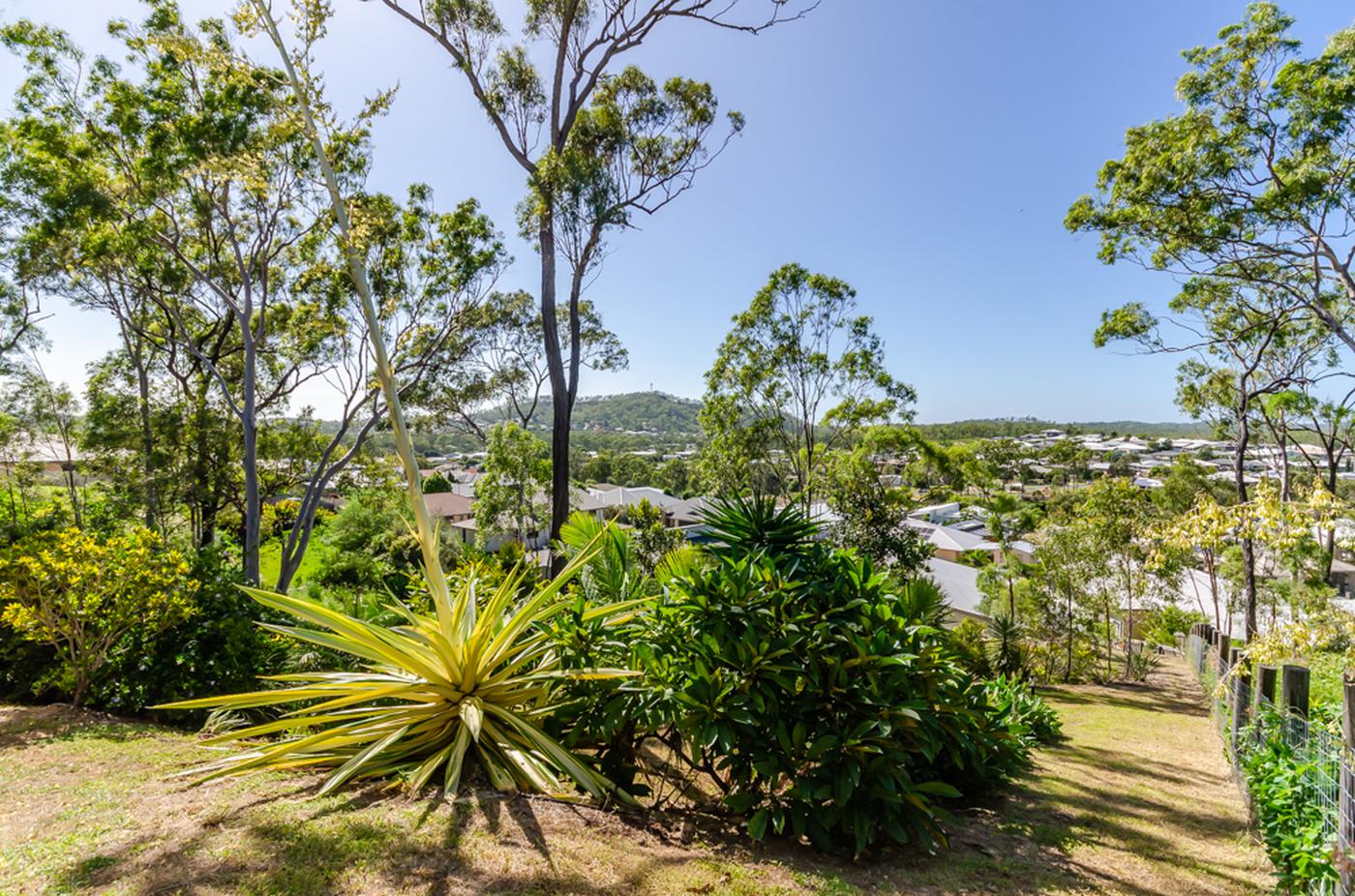 9 Eucalyptus Place, Kirkwood QLD 4680 House Sold