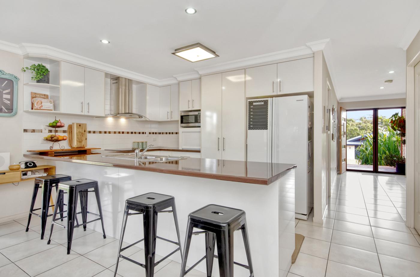 75 Cavella Drive, Glen Eden QLD 4680 House Sold