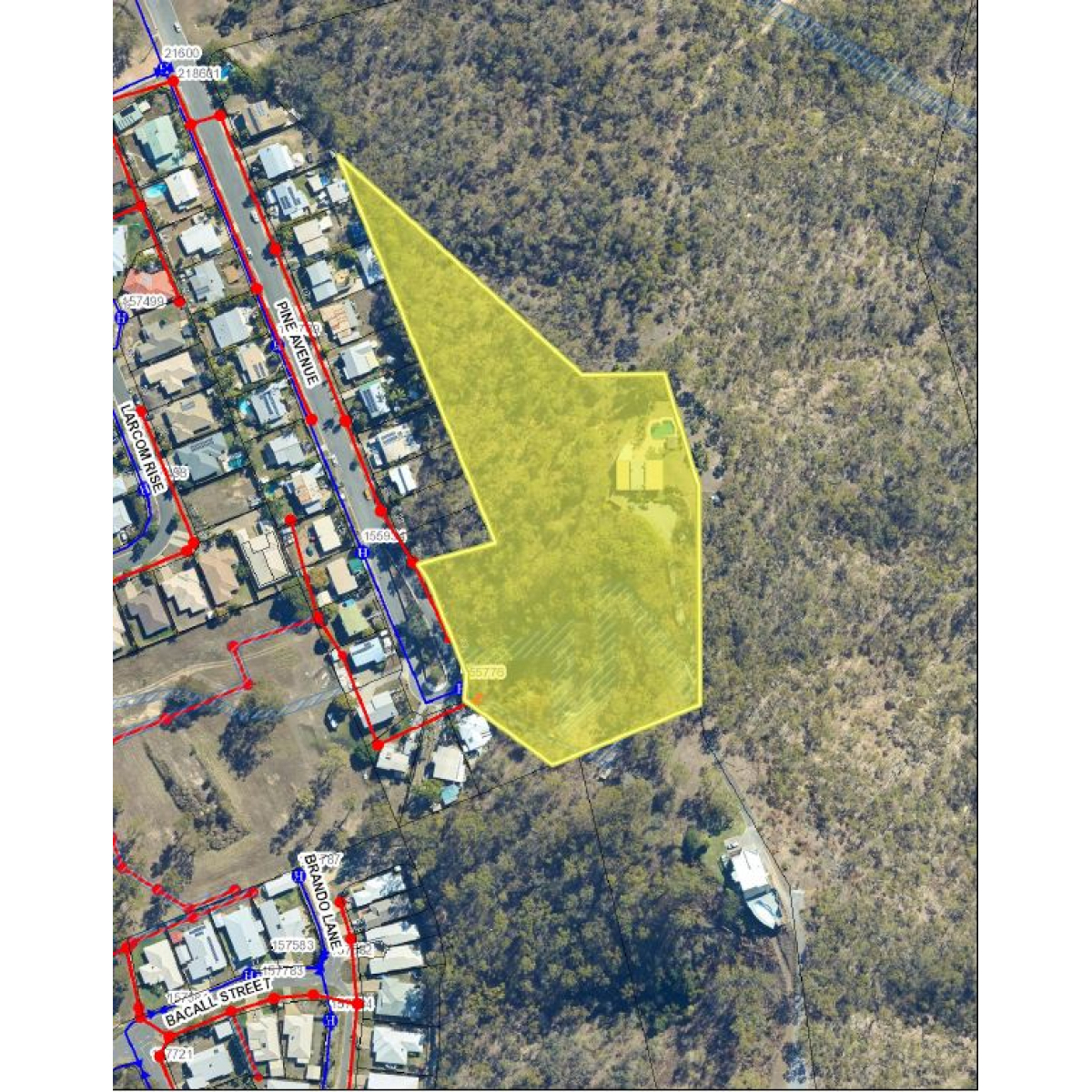 30 Pine Avenue, WEST GLADSTONE QLD 4680