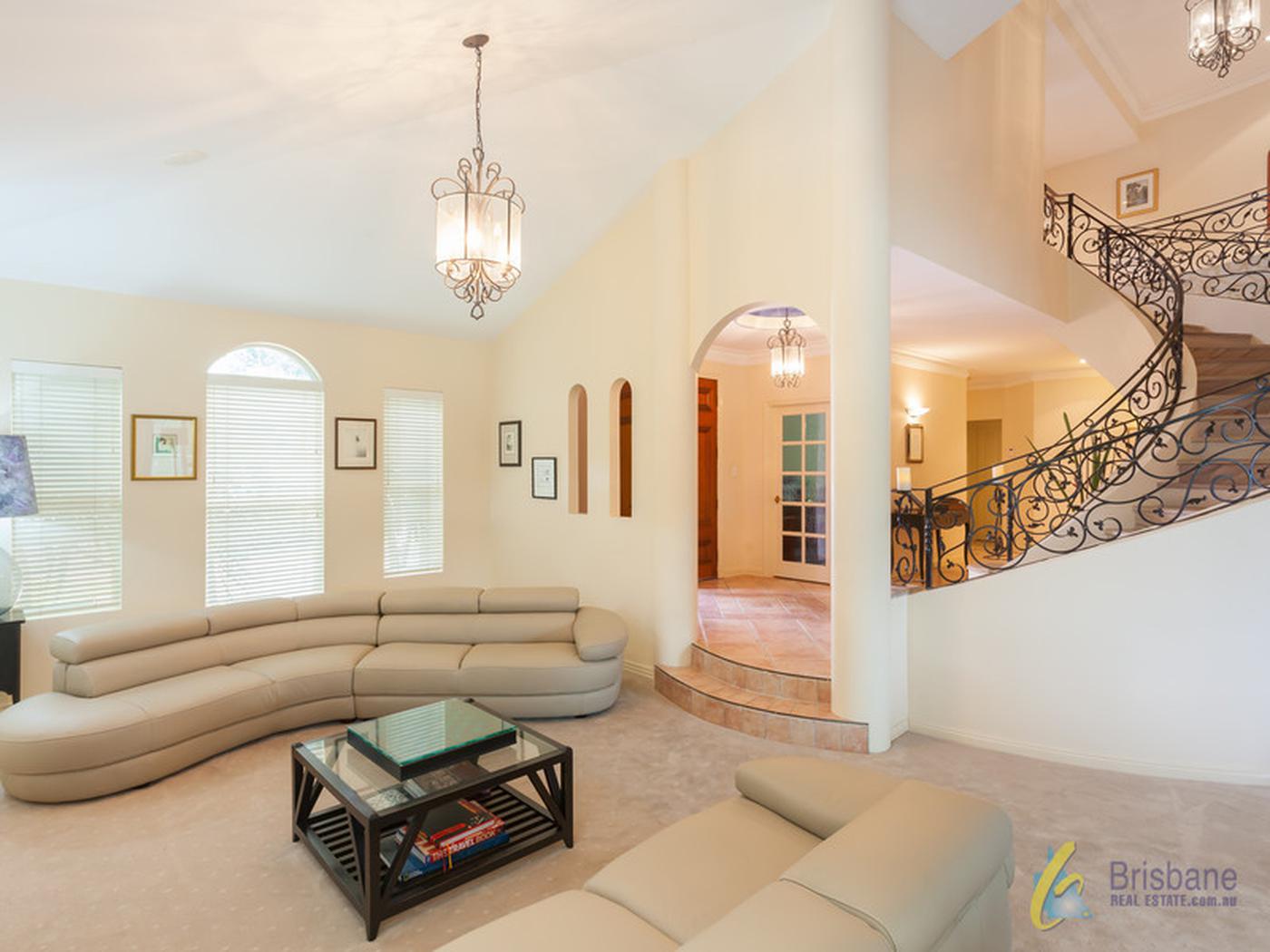 211 Westlake Drive, WESTLAKE QLD 4074 Property Information