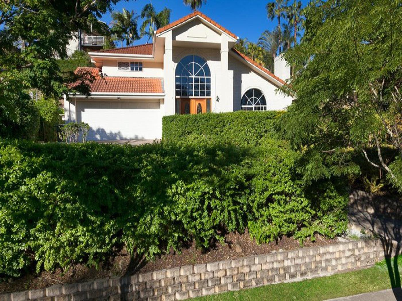 53 Tuckett Street, KENMORE HILLS QLD 4069 Property Information