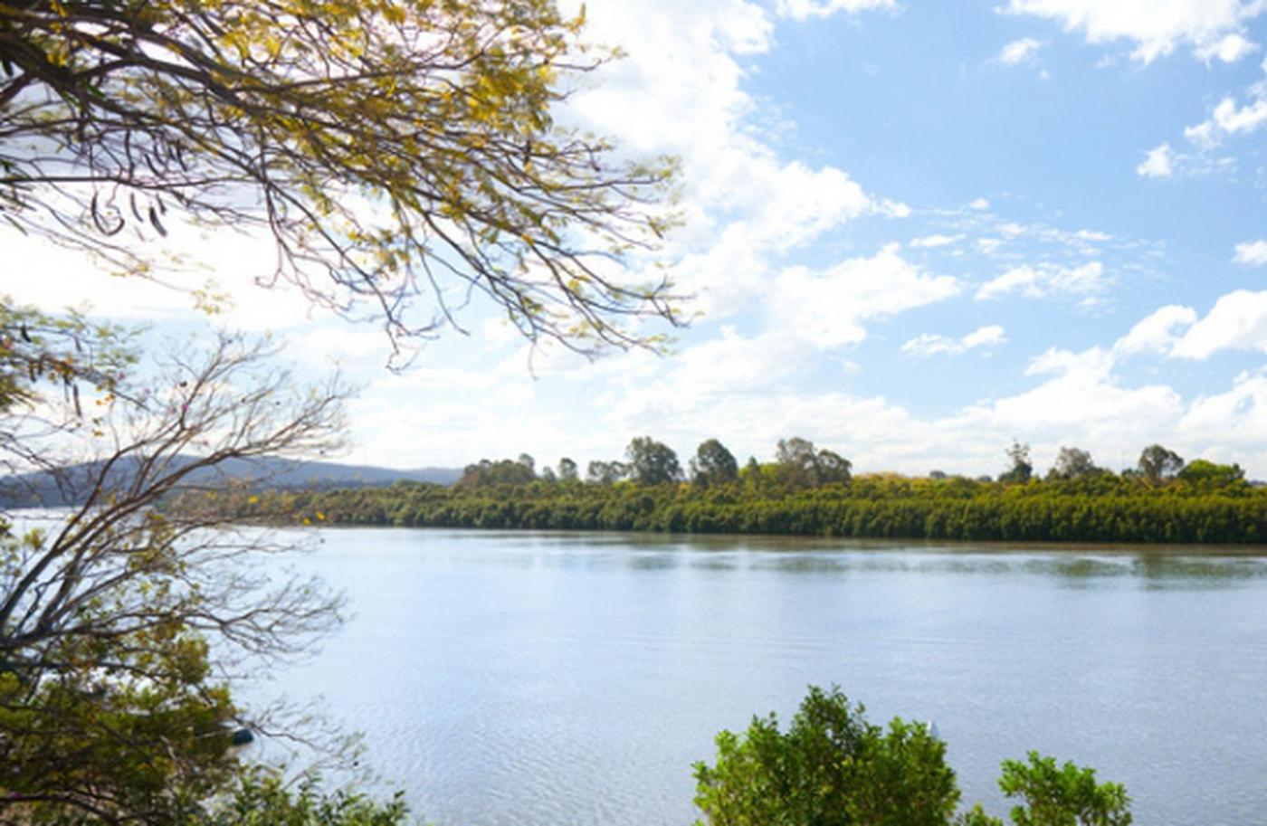 This property is not currently for sale or rent on https://brisbanerealestate.com.au