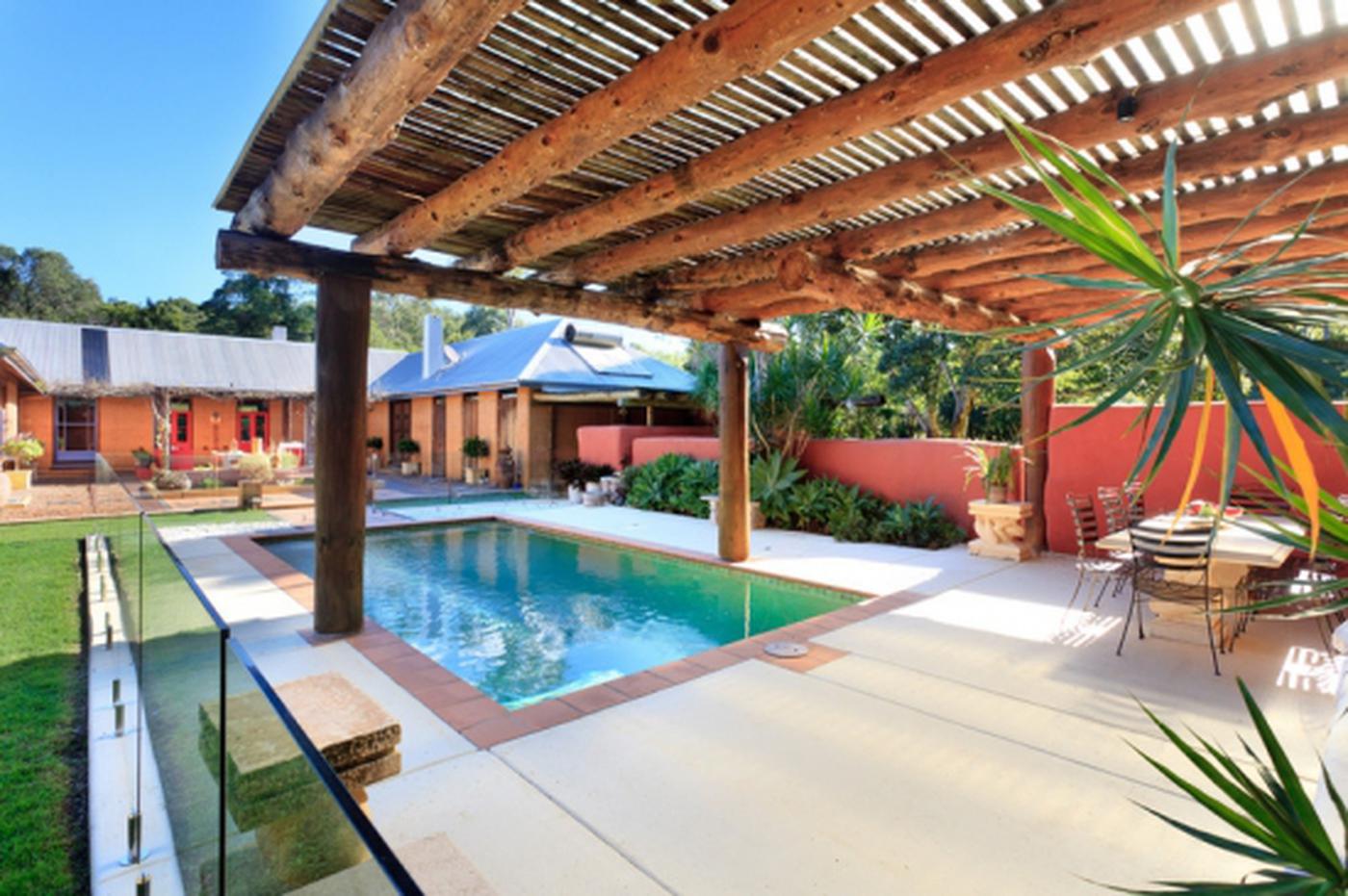 This property is not currently for sale or rent on https://brisbanerealestate.com.au