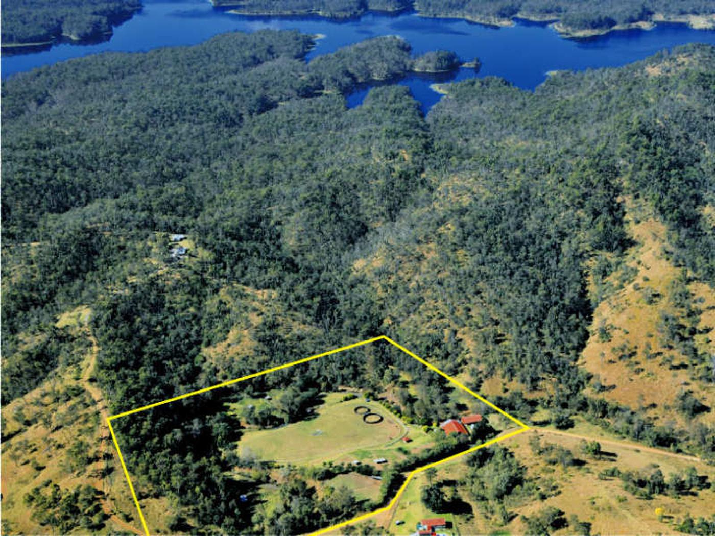 100 Waverley Road, LAKE MANCHESTER QLD 4306 AcreageSemirural Sold