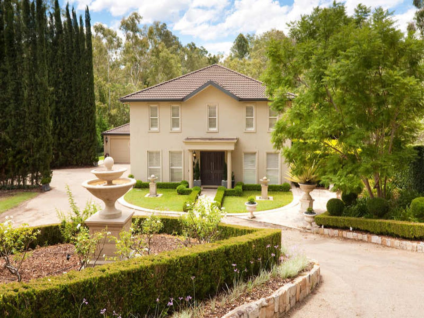 This property is not currently for sale or rent on https://brisbanerealestate.com.au