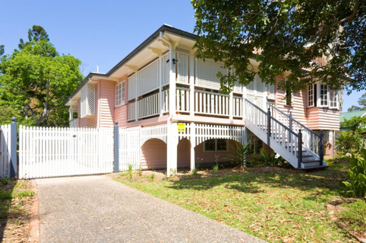 31 Verney Road West