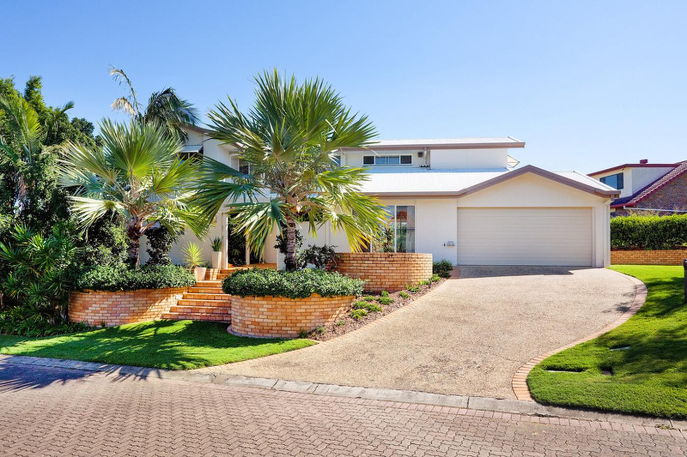 3 Sutherland Court