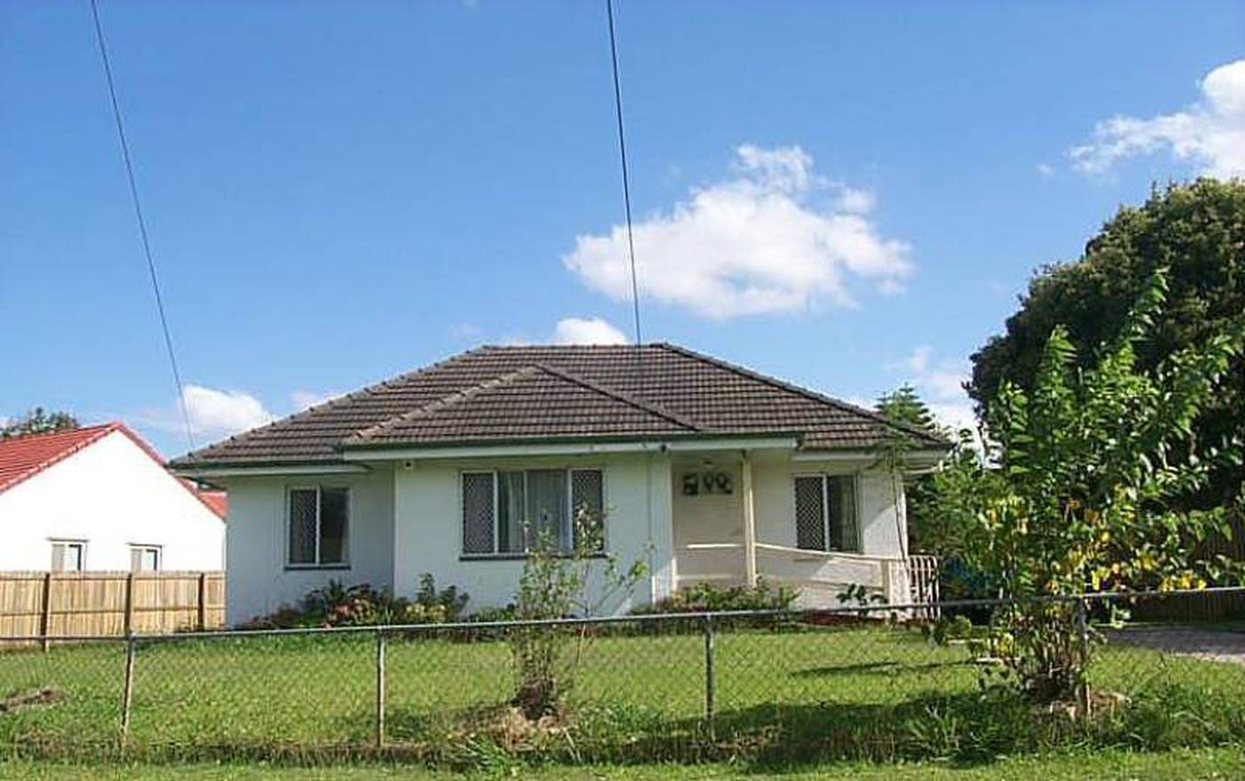 This property is not currently for sale or rent on https://brisbanerealestate.com.au