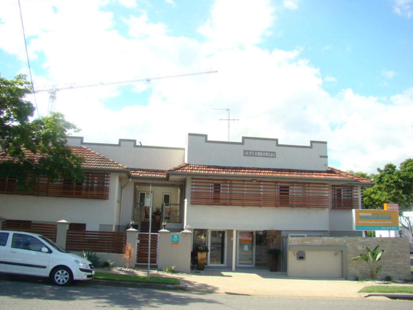 This property is not currently for sale or rent on https://brisbanerealestate.com.au