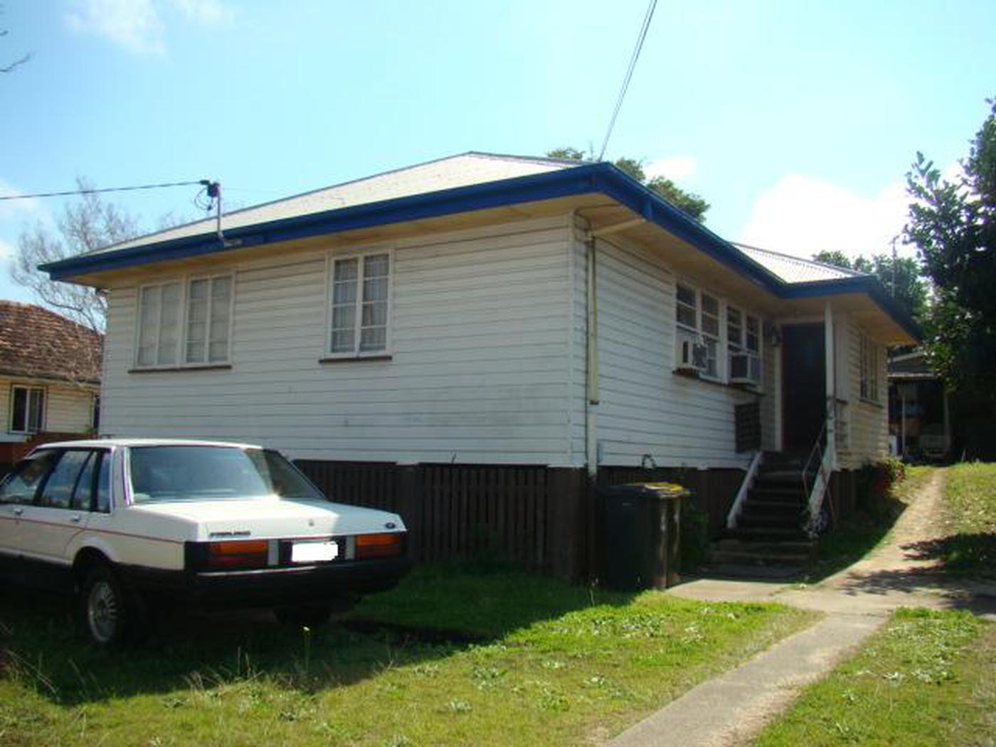 This property is not currently for sale or rent on https://brisbanerealestate.com.au