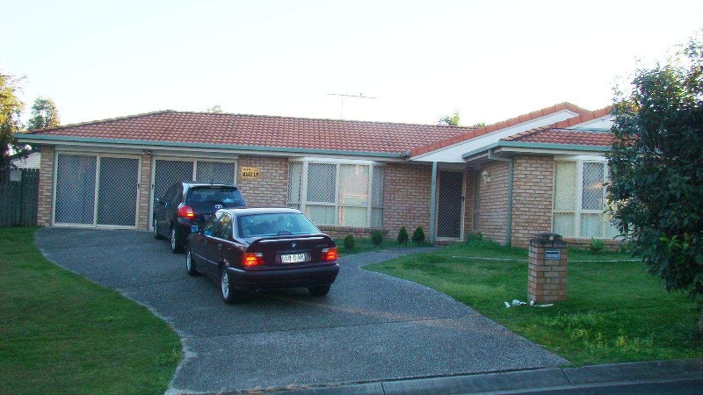 This property is not currently for sale or rent on https://brisbanerealestate.com.au