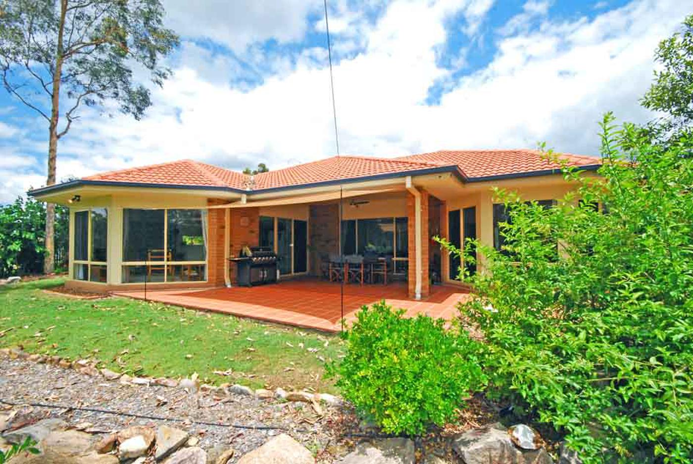 This property is not currently for sale or rent on https://brisbanerealestate.com.au