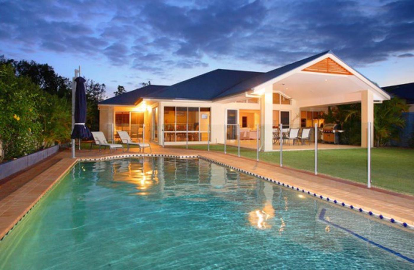 11 Rivergum Pl, FIG TREE POCKET QLD 4069 House Sold