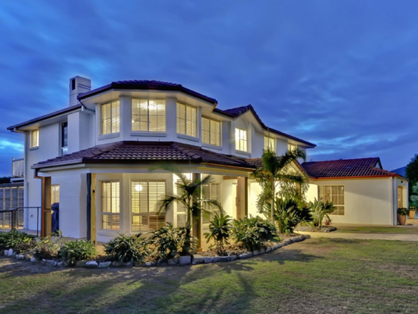 15 Brimblecombe Cct
