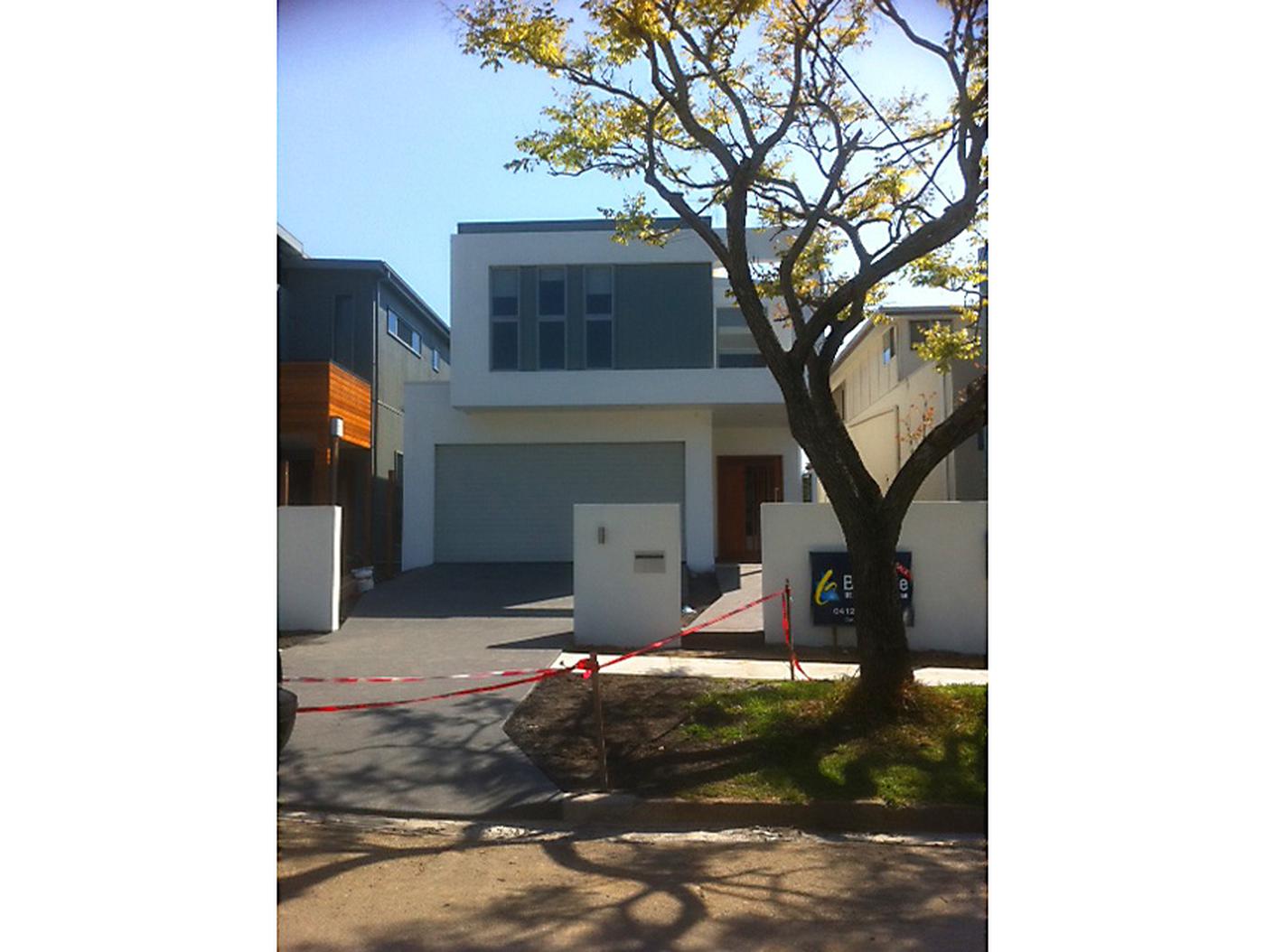 This property is not currently for sale or rent on https://brisbanerealestate.com.au