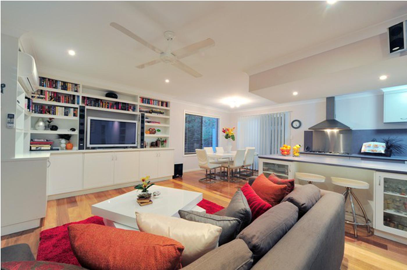 This property is not currently for sale or rent on https://brisbanerealestate.com.au