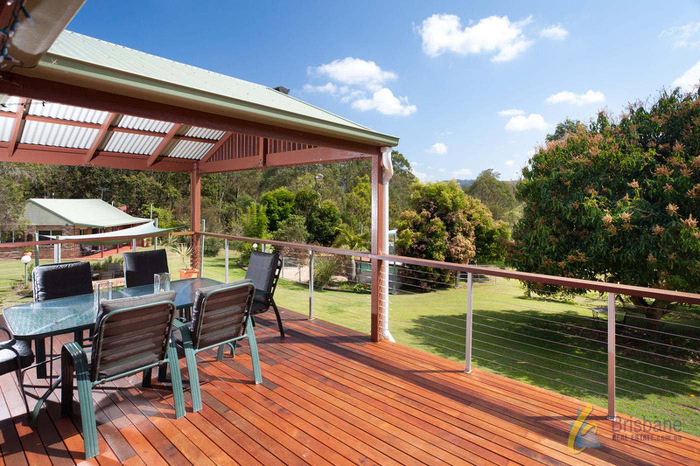 215a Sugars Road