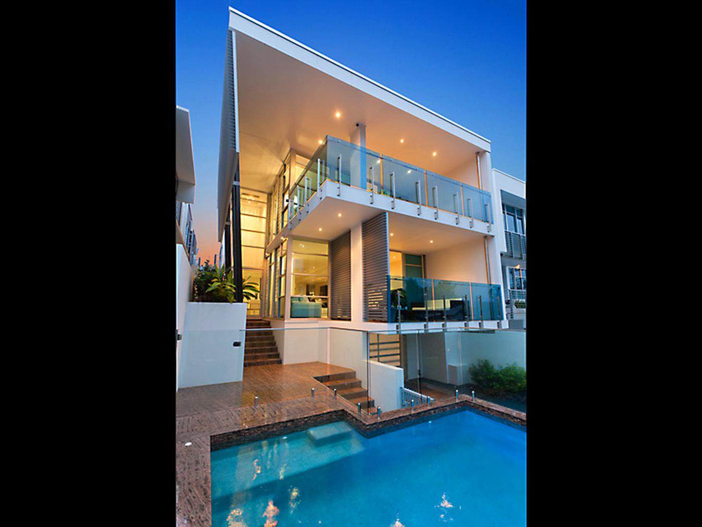 This property is not currently for sale or rent on https://brisbanerealestate.com.au