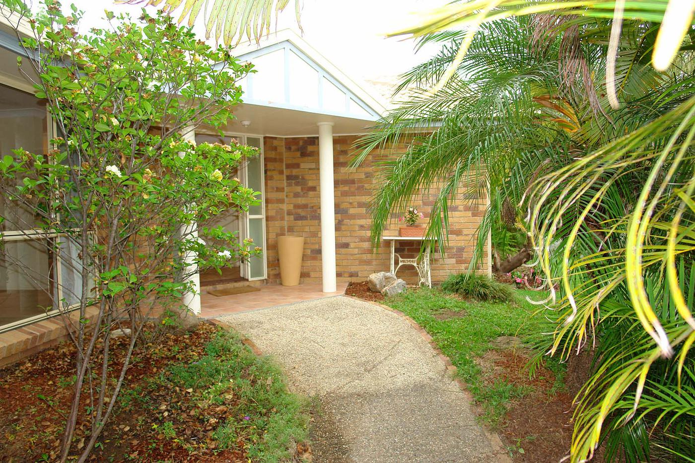 73 Mirbelia Street