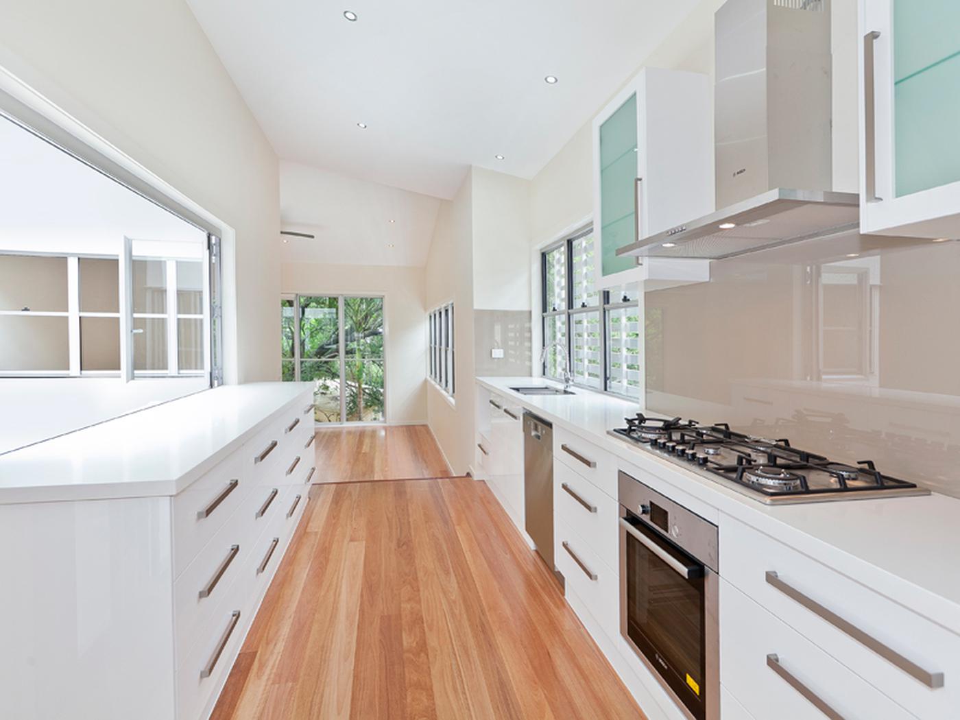 This property is not currently for sale or rent on https://brisbanerealestate.com.au