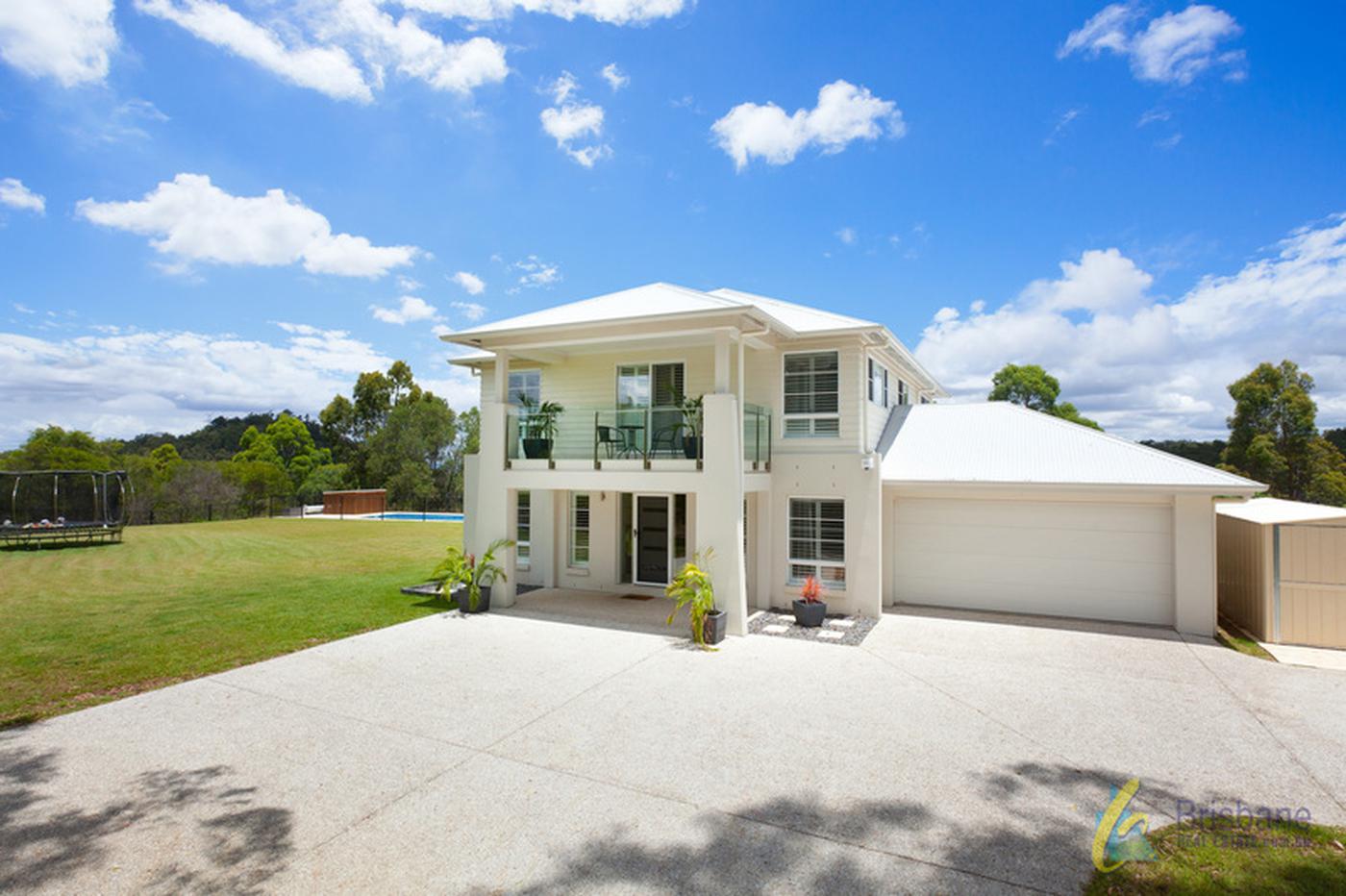 7 Tallowood Drive