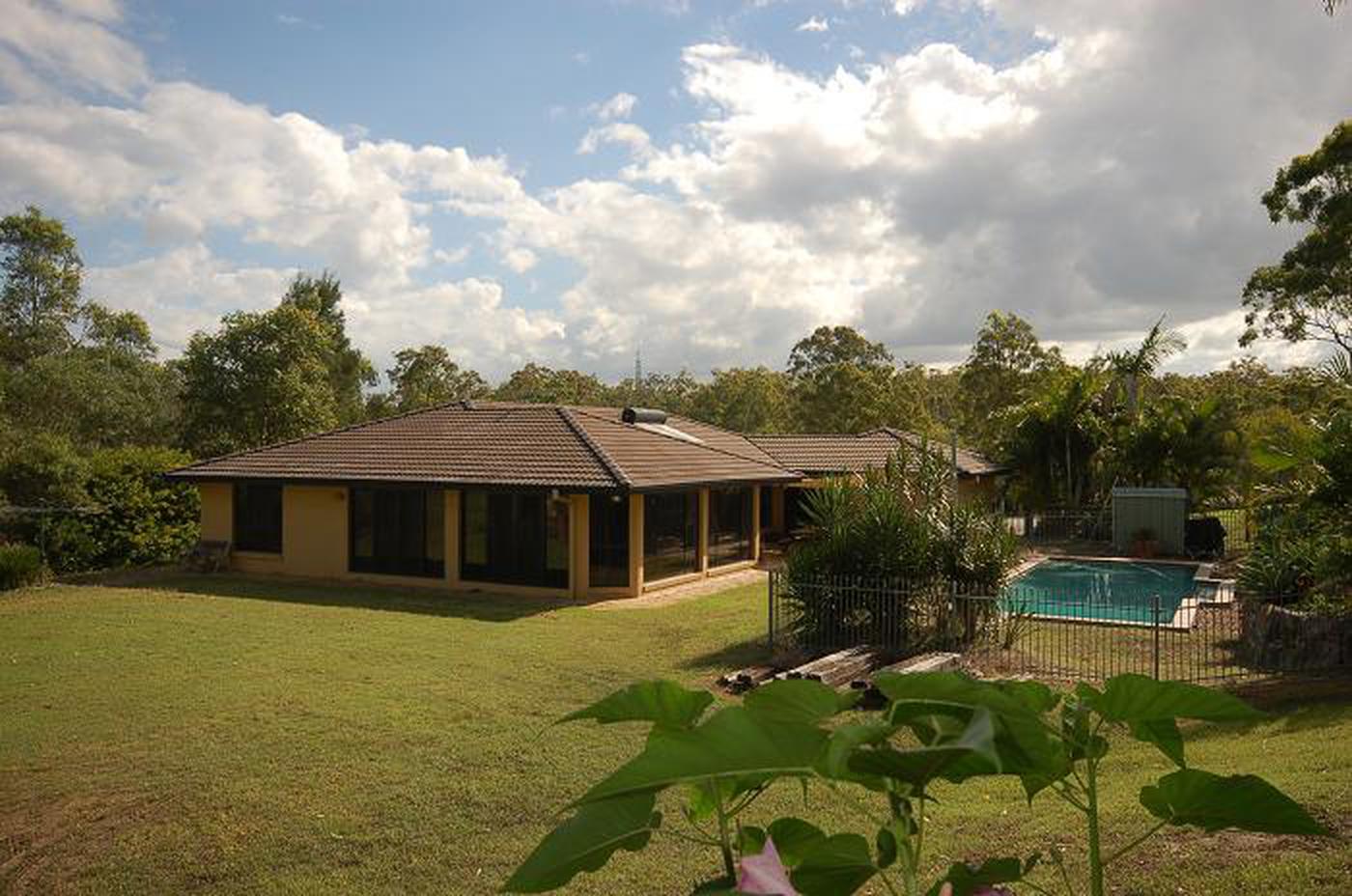 This property is not currently for sale or rent on https://brisbanerealestate.com.au