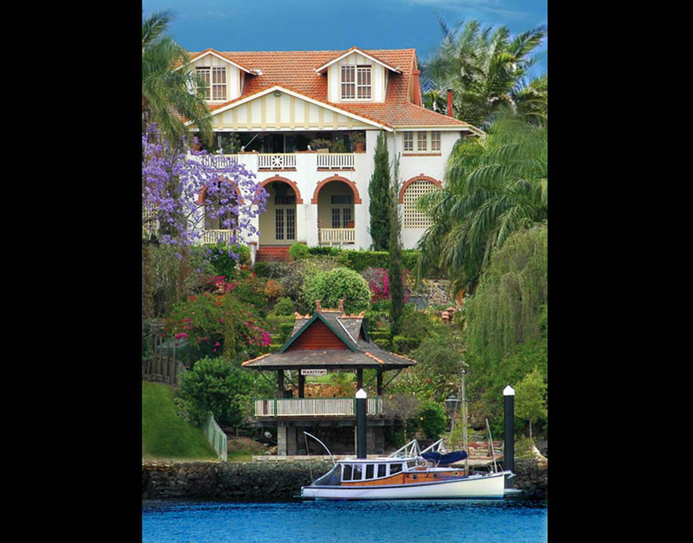 This property is not currently for sale or rent on https://brisbanerealestate.com.au