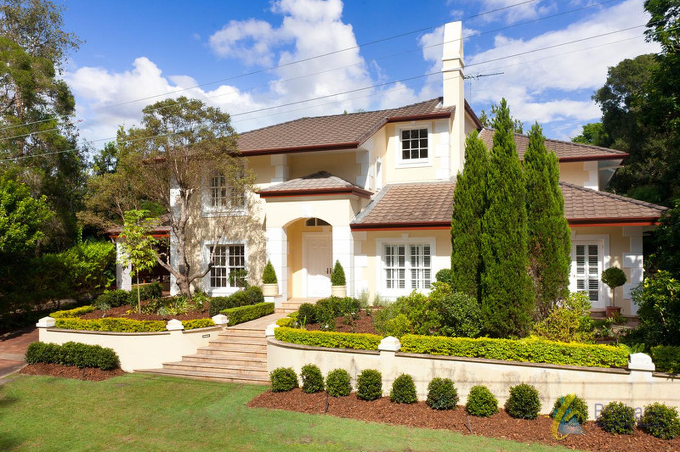 This property is not currently for sale or rent on https://brisbanerealestate.com.au