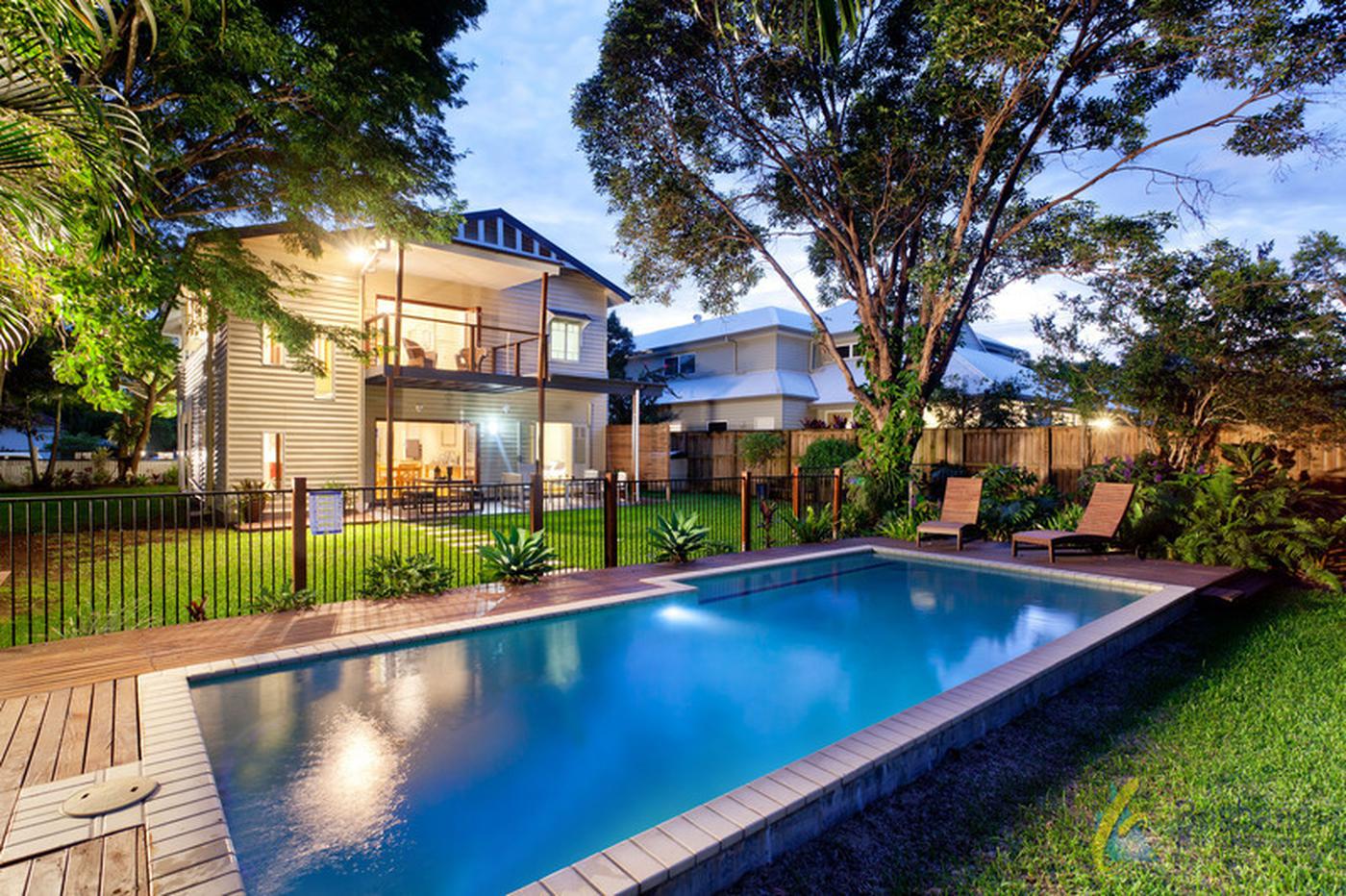 51 Crawford Rd