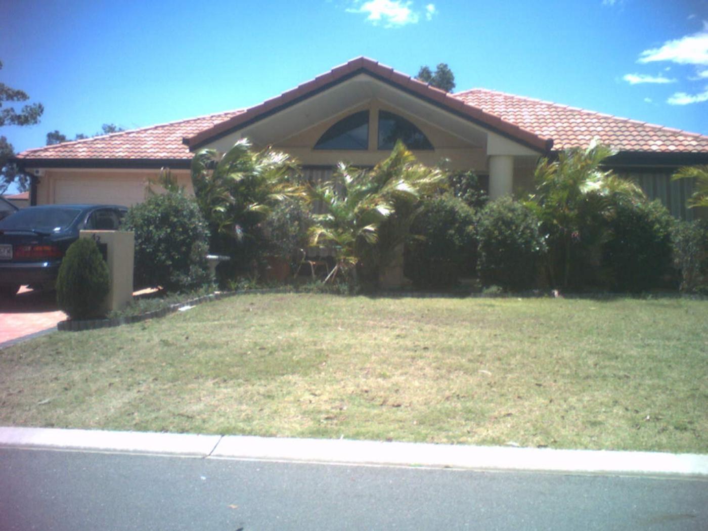 42 Mapleton Way